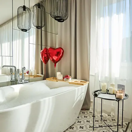 Stylowy Apartament z Wanną Warszawa okolice Starego Miasta *